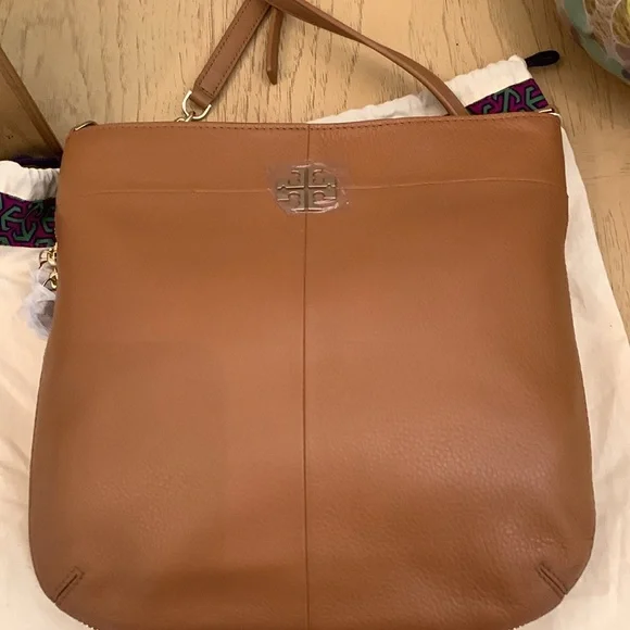 Tory Burch Ivy Crossbody in color Bark. Brand New never used - Picture 9 of 15